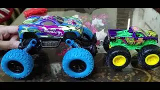 UNBOXING miss & chief monster truck