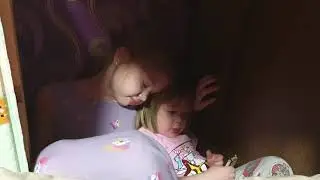девочки играют ч.1