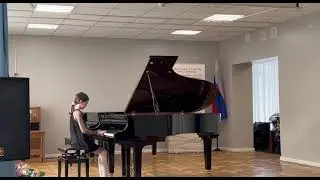 И.С.Бах 2-голосная Инвенция h-moll, Исп. Репина Ариана, 2 класс.