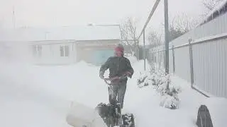 Снегопад в России 2022