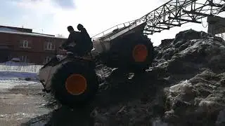Вездеход Крош,2018,ледяная горка