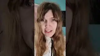 The secrets of lucys hat