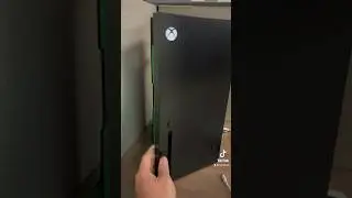 Xbox Series X Mini Fridge