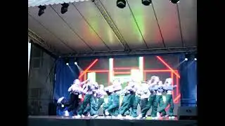 Выступления детей на одной сцене с Жуковым.День города.Бык у нас в гостях.