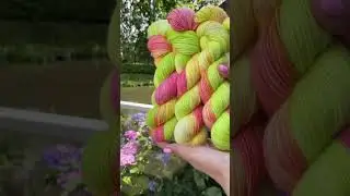 Новая коллекция носочной пряжи ручного окрашивания: Шепот дикой природы. Доступно на Amazingwool.com