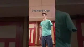 I was born with two arms. I was born with one arm. (TikTok jeromeletendre392)