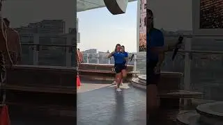 Развлекушки на лайнере. Папа выиграл мороженое