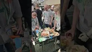 Приготовление борща роботами🦾🤖 #протезруки #протезы #нашилюди