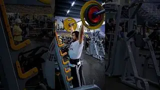 Жим стоя 80кг. Собственный вес 79кг