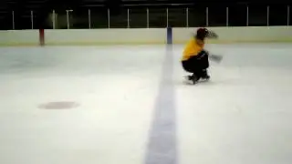 Xtreme Ice Skating - Bootslide / kneeslide -- variation