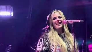 Avril Lavigne The Greatest Hits Tour Live in Wantagh, New York on 8.27.24