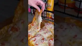 Пицца Мазарати 🤣четыре сыра .