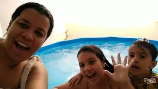 Desafio na #piscina quem bóia por mais tempo