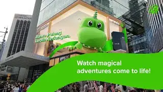 More joy with Maxis Home Fibre | 3D OOH billboard at Pavillion, KL