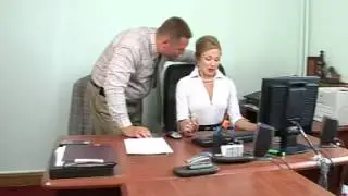 02 Секретарша