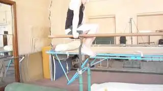 Малашенко Леонид - Параллельные брусья - 90 отжиманий