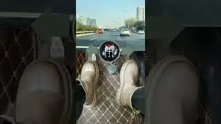 Manual car driving simulation 
