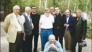 Мириан Торонджадзе, прожил бродягой , отсиженно более25 и с Ворами ! Царство небесное!