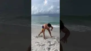 Every wrestler does this #beach  #wrestlers #wrestlinglife