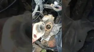 Рено Клио 2 . Замена опоры кпп и бочка ож