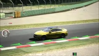 BMW F82 M4 vs E46 M3@Imola