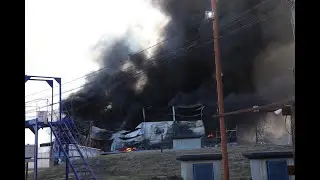 Свежие кадры с пожара на химзаводе в Кинешме