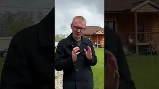 Почему не стоит красить дом бесцветным составом?