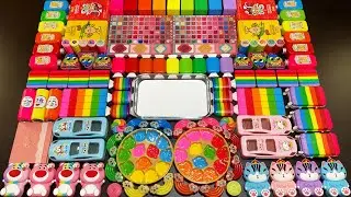 EYE SHADOW AND GLITTER AND CLAY ! Mixing Random Things Into GLOSSY Slime 