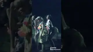 Meninas dançando