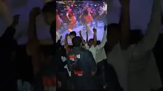 Jawan movie public reaction | audience dancing in the theater #srk #jawan #shorts