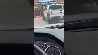 Ran into that New Ford Raptor F150 again this morning #fordf150 #fordraptor