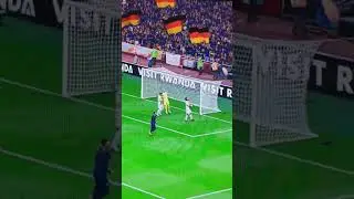 RONALDO STEAL MESSI GOAL IN FIFA #fifa23 #goat #cr7 #leomessi #fifaultimateteam