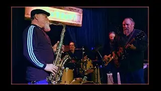 Sleepwalk (Live):  Mike 