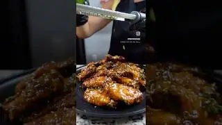Crispy Garlic Chili Wings