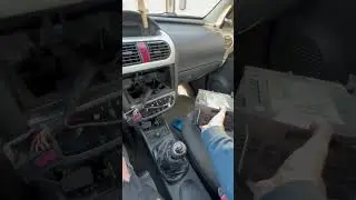 Opel Corsa C android radio with reverse camera install 