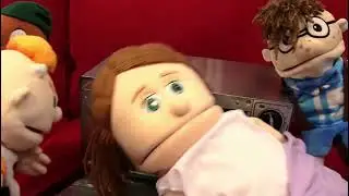 Cody's mom Comes out of the machine (sml clip)