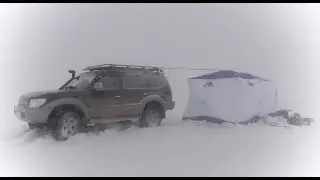 Штормовая рыбалка. Попали в буран но рыбки наловили