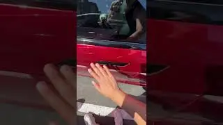 i hate this tesla!!! 🤯🤬 #tesla #angelocarlos #shorts #model3 #models #modely #elon #comedy #modelx