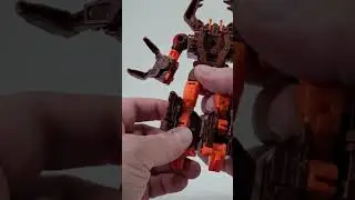 Converting Chop Shop From Robot Mode To Insecticon Mode