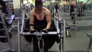 heavy bicep training