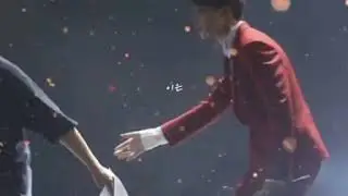 هذه هي أخلاق جيمين على المسرح 😢 هل يوجد يا ترى شخص مثل أخلاقه؟!