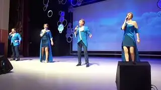 Нас учили быть птицами