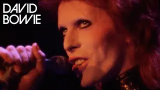 David Bowie - Hang On To Yourself (Live at Hammersmith Odeon, London 1973) [4K Upgrade]
