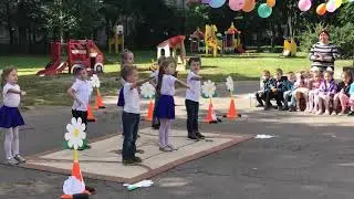 Танец «Мы маленькие звёзды» в детском саду. Старшая группа