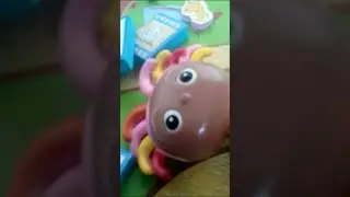 In the night garden toys rides in the blue car!