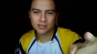Perro bailando ridículo
