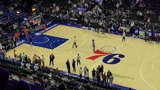 Ja Morant warming up in Philadelphia