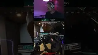 TWO RANDOMS TWO DIFERENT REACTIONS 