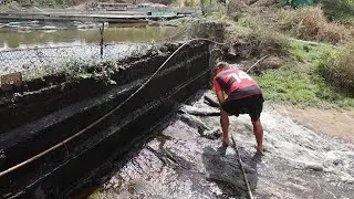 SECANDO O POÇO DA LAGOA PARA PEGAR OS PEIXES