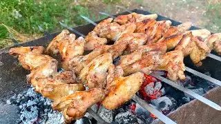 CHICKEN WINGS on the GRILL
